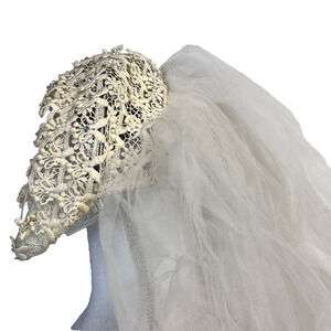 Vintage Ivory Blusher Bridal Veil 26" Lace Beaded Cap Headpiece 50's 60's 90's